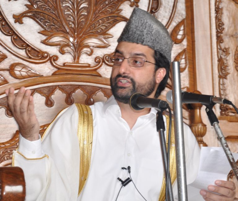 Mirwaiz demands stern punishment involved in Drug trade