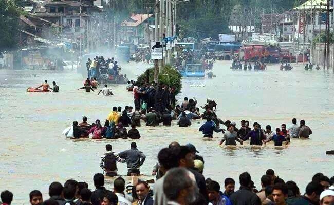Heavy rains cause panic in parts of Kashmir valley, flood alert sounded