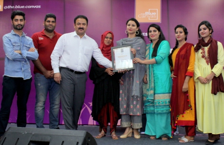 Blue Canvas organizes honorary event ‘Eminence Awards’ for youngsters
