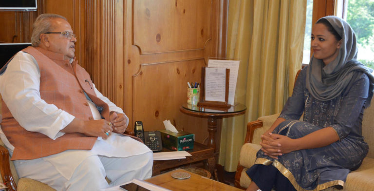 Governor lauds efforts of Shehla Rashid for the welfare of people