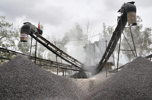 Illegal functioning of stone crusher irks residents of Sempora, Zaffron Colony