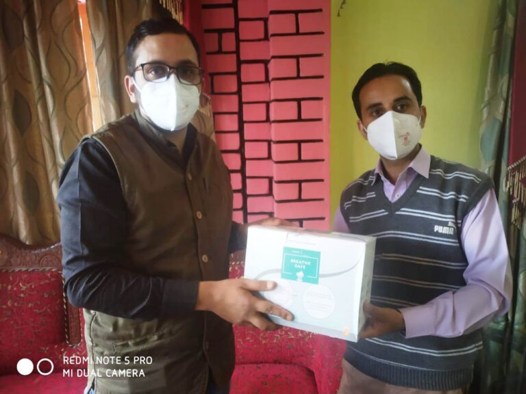 NGO STDF distributed masks among Journalists